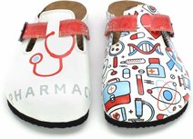 GOBY - Clogs met Pharmacy Motief - Handgemaakt
