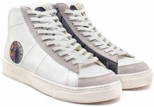 Goby - Web of Style Sneakers - Vegan Leer - Handgemaakt - Spiderweb Design Goby - Web of Style Sneakers - Vegan Leer - Handgemaakt - Spiderweb Design