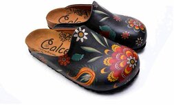 GOBY Folk Garden Clogs – Handmade – Vegan Leer – Dames GOBY Folk Garden Clogs – Handmade – Vegan Leer – Dames