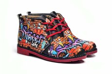 Goby - Street Art Dames Enkellaarzen - Graffiti Design - Handgemaakt - Gevoerd - Comfortabel Goby - Street Art Dames Enkellaarzen - Graffiti Design - Handgemaakt - Gevoerd - Comfortabel