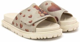 GOBY – Teddy Hartjes Sandalen – Handmade en Vegan – Zacht en Lief GOBY – Teddy Hartjes Sandalen – Handmade en Vegan – Zacht en Lief