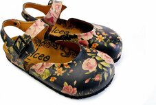 GOBY – Rosé Romance Clogs – Handmade en Vegan – Elegant en Comfortabel GOBY – Rosé Romance Clogs – Handmade en Vegan – Elegant en Comfortabel