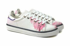 GOBY – Cherry Blossom Sneakers – Handmade & Vegan – Fris & Vrouwelijk GOBY – Cherry Blossom Sneakers – Handmade & Vegan – Fris & Vrouwelijk