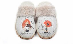 Goby Melody Muse – Dames Sloffen – Vegan – Handgemaakt Goby Melody Muse – Dames Sloffen – Vegan – Handgemaakt