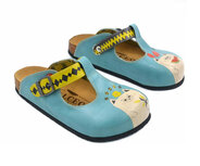 GOBY Clogs mit chilligem Katzenprint – handgefertigt