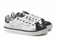 GOBY – Cat and Stars Sneakers – Handmade en Vegan – Comfort & Karakter